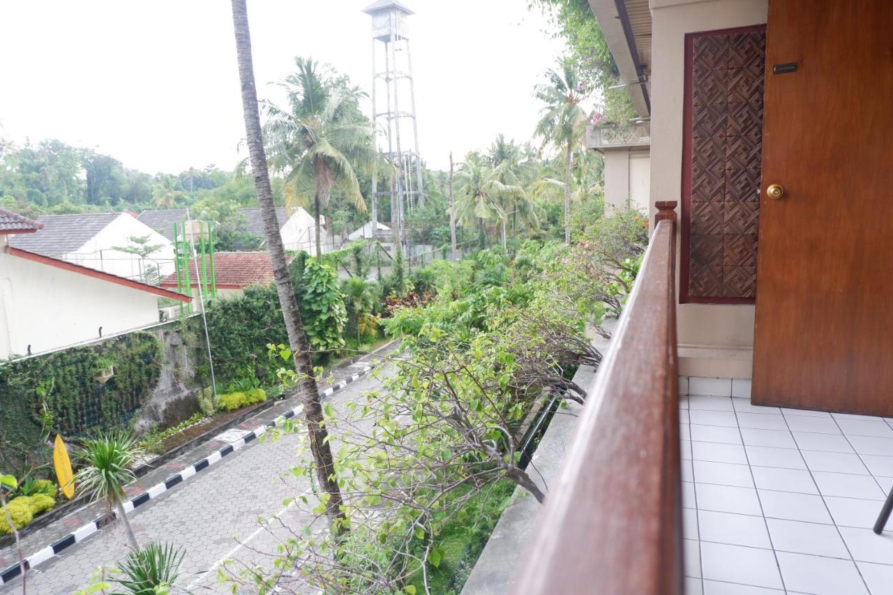 The Jayakarta Yogyakarta Hotel & Spa Maguwo Exterior photo