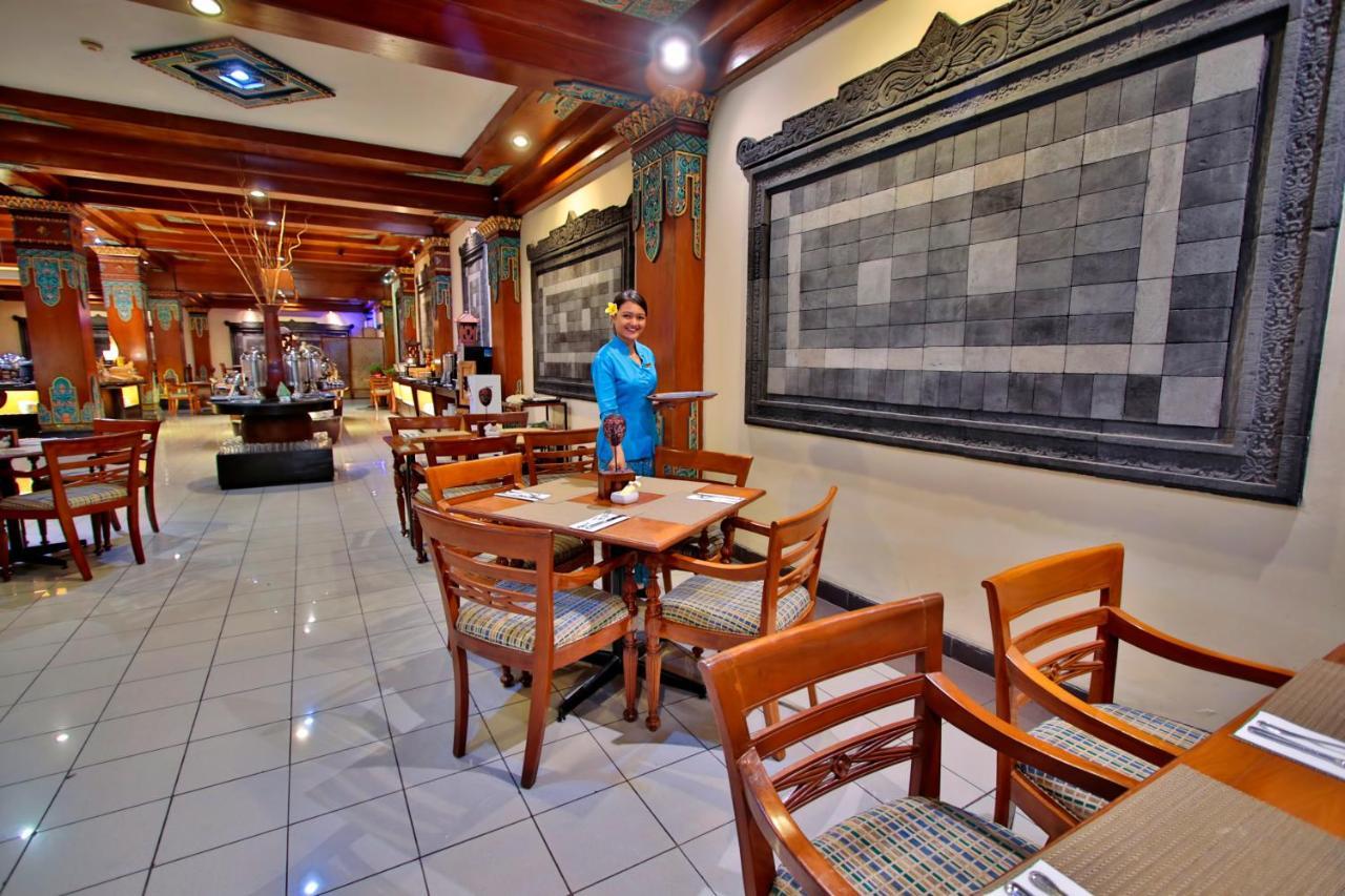 The Jayakarta Yogyakarta Hotel & Spa Maguwo Exterior photo