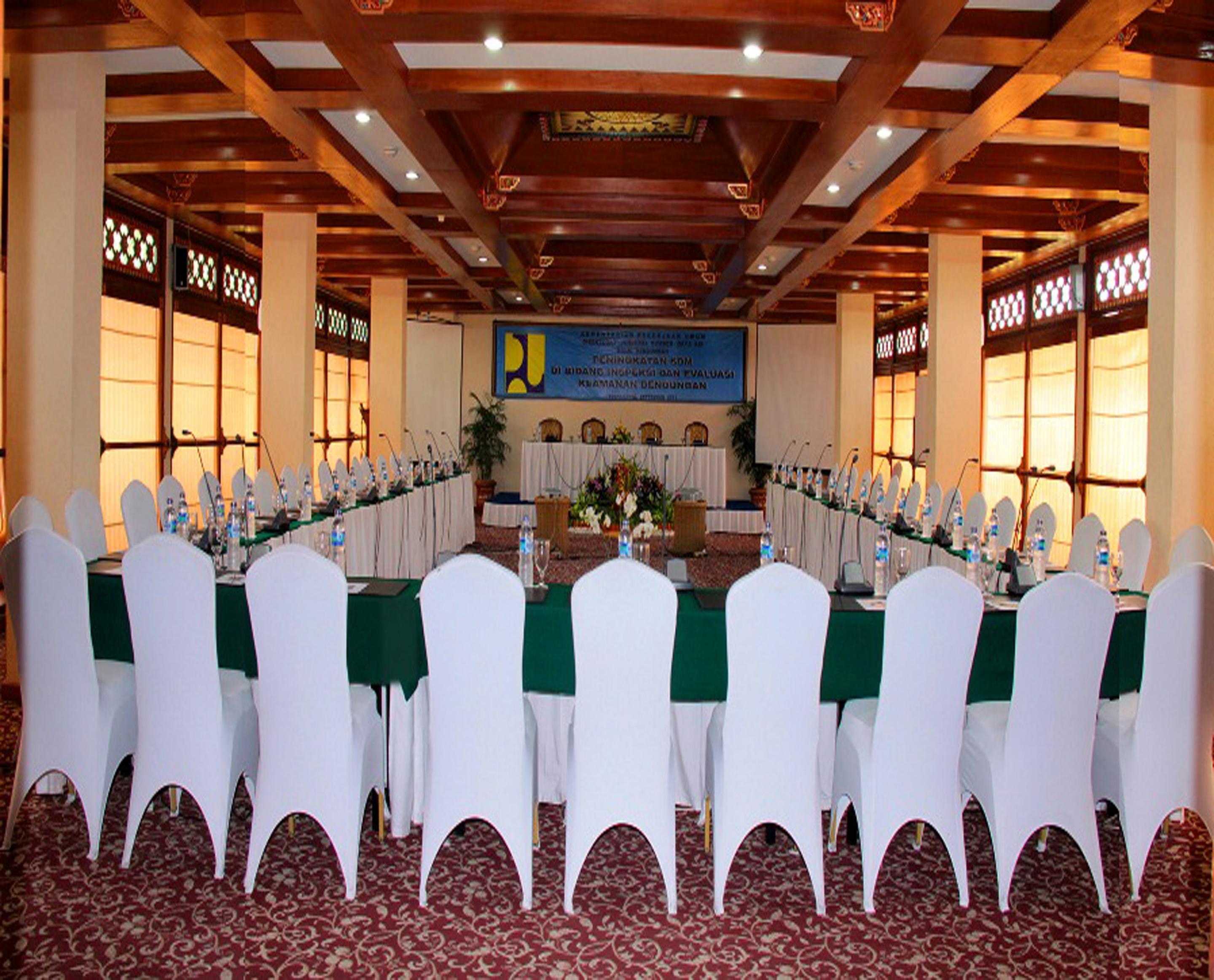 The Jayakarta Yogyakarta Hotel & Spa Maguwo Exterior photo