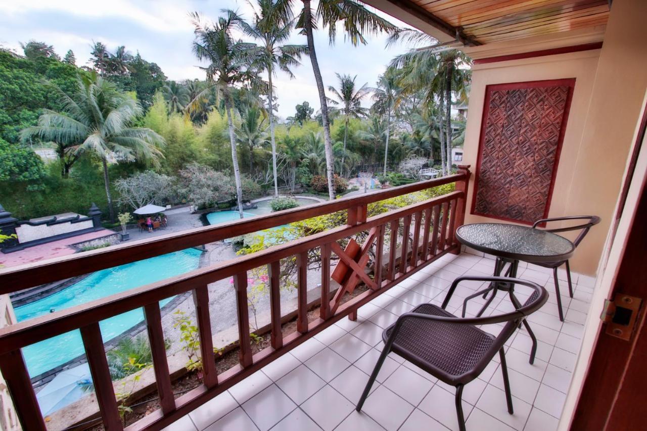 The Jayakarta Yogyakarta Hotel & Spa Maguwo Exterior photo