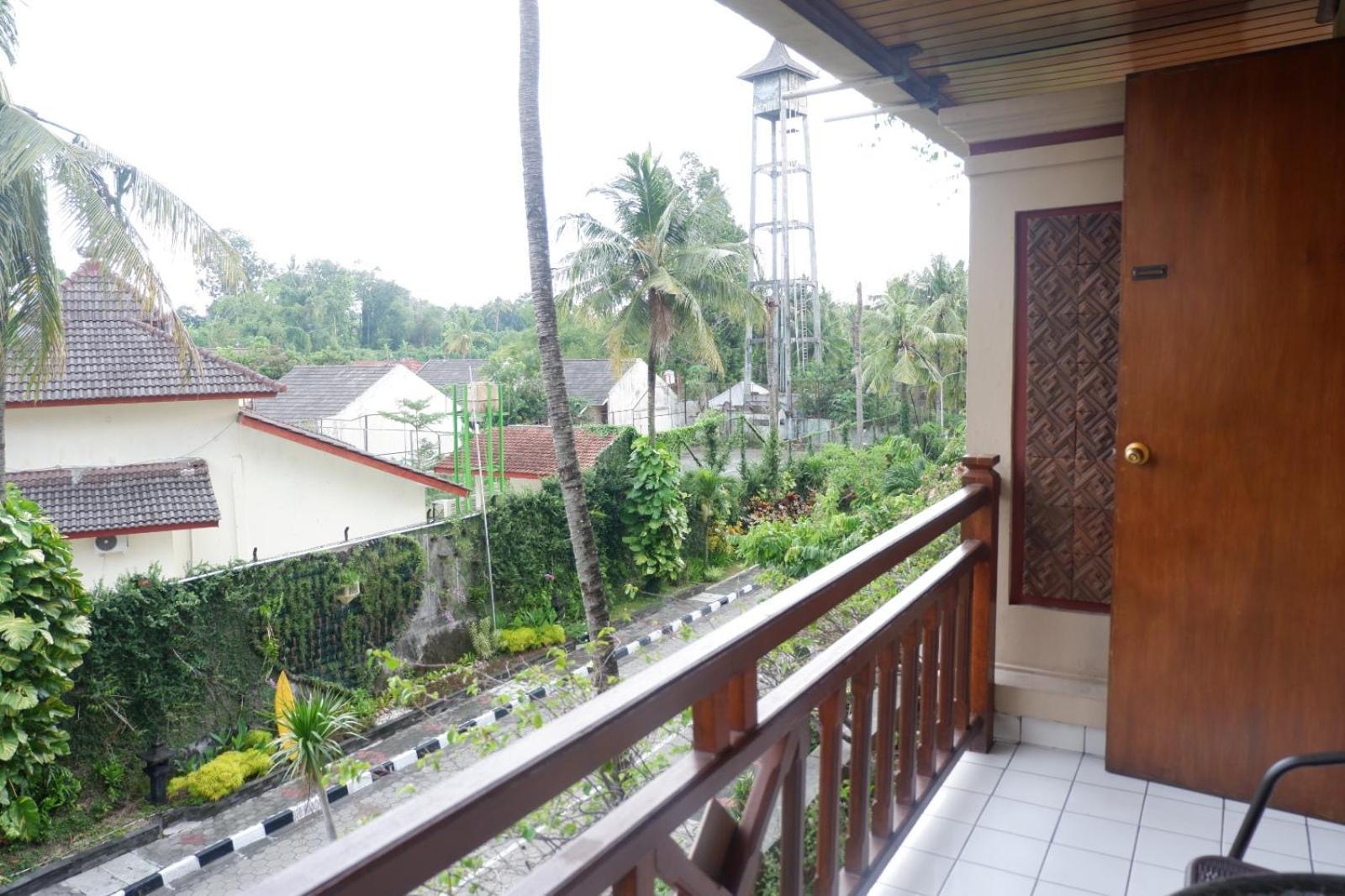 The Jayakarta Yogyakarta Hotel & Spa Maguwo Exterior photo